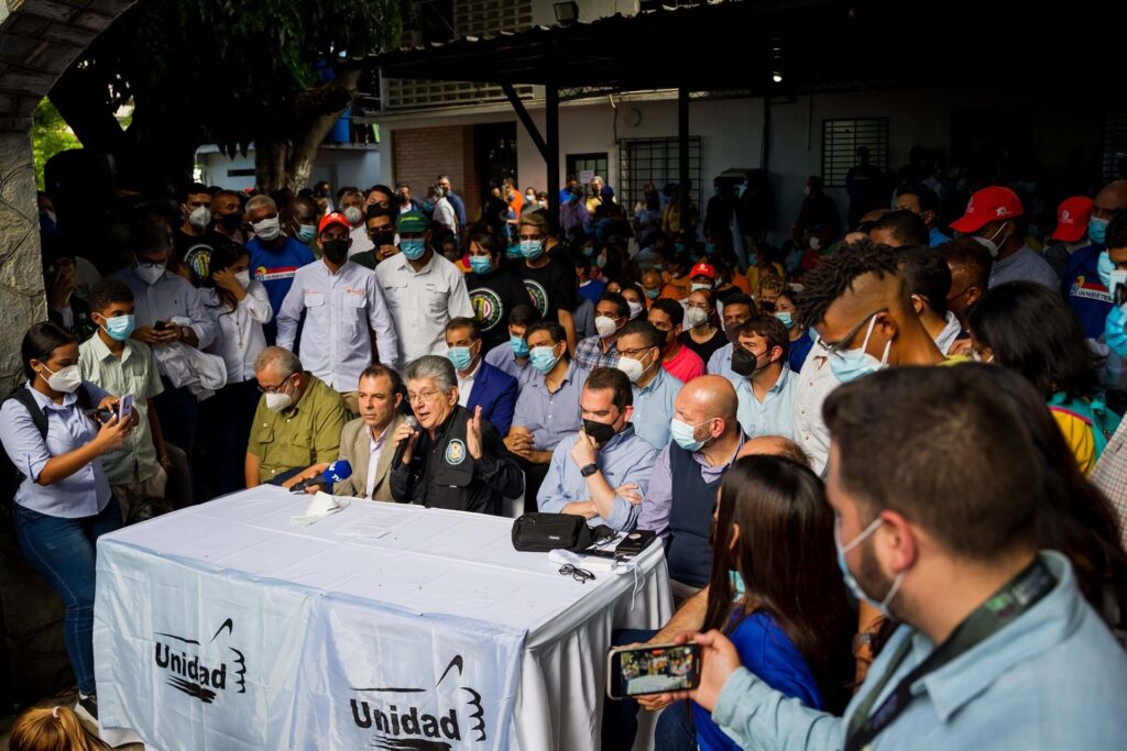 Oposición participará en elecciones - noticiacn