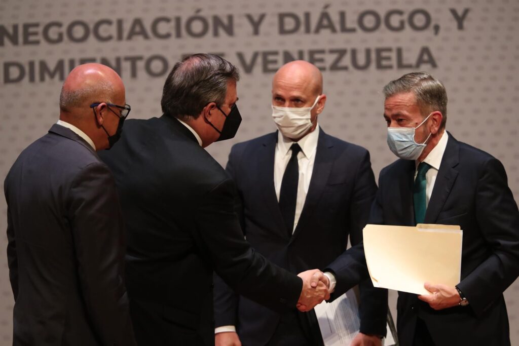 Oposición se compromete a pacto de convivencia - noticiacn