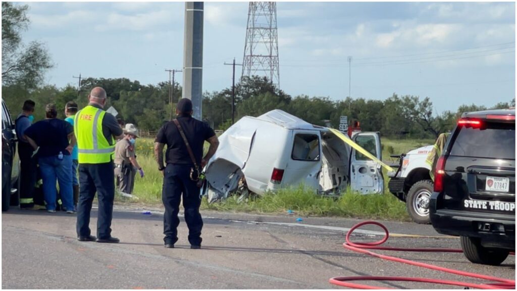 Diez inmigrantes murieron en accidente - noticiacn