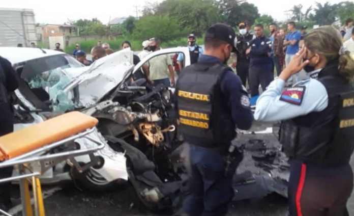 Triple accidente en Tocuyito