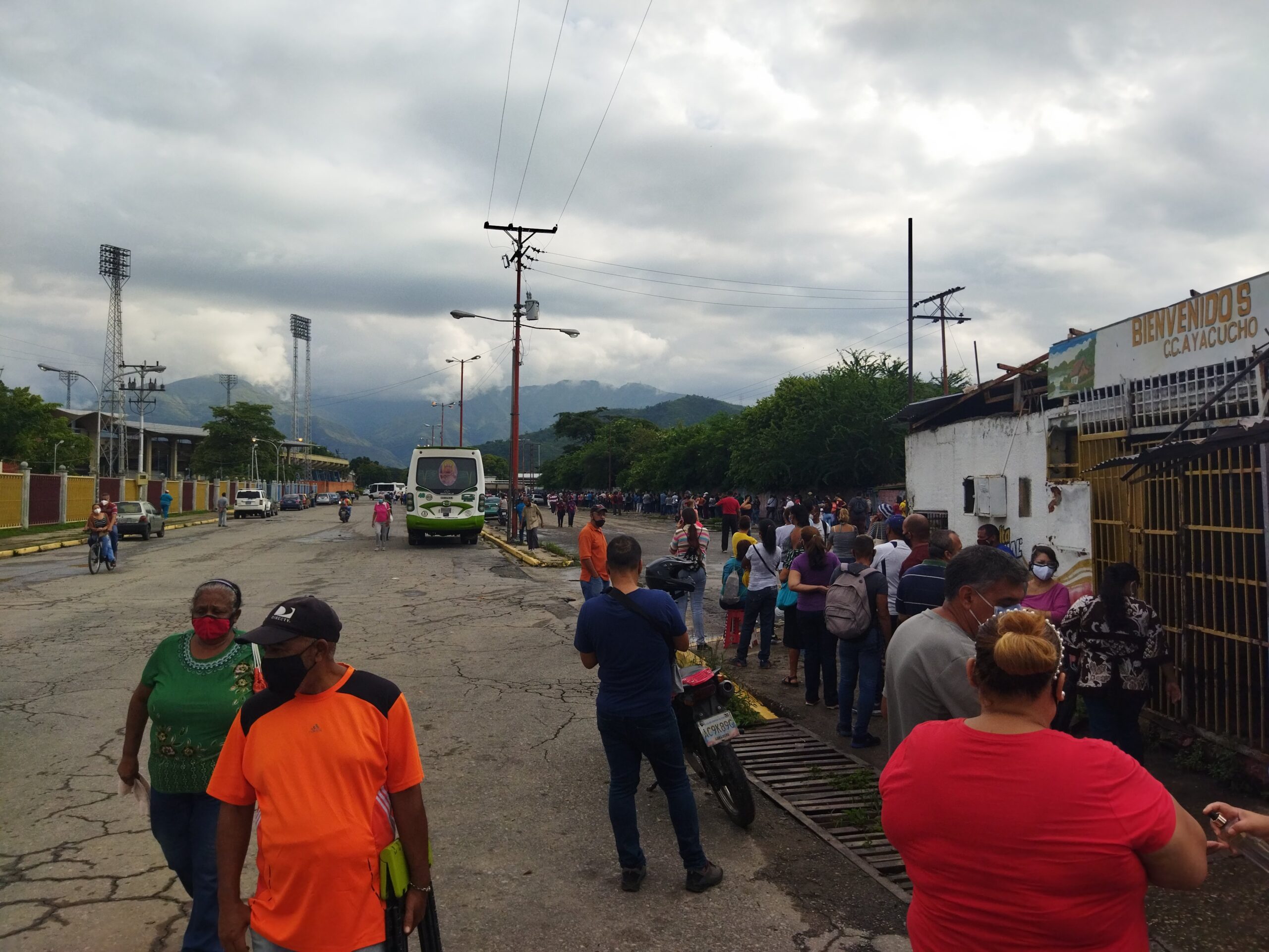 protestaron maracay vacunas- acn