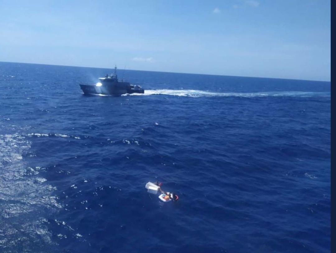 buscan desaparecidos naufragio higuerote- acn