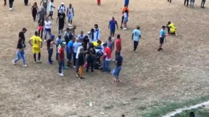 Balacera en partido de fútbol - ACN