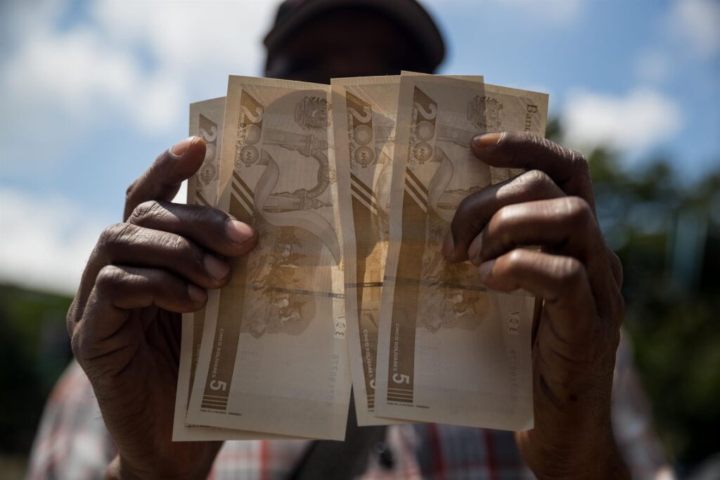 Banca trabajará este sábado - noticiacn