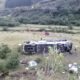 Autobús cae al vacío en Ecuador - ACN
