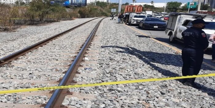 Venezolana es arrollada por un tren