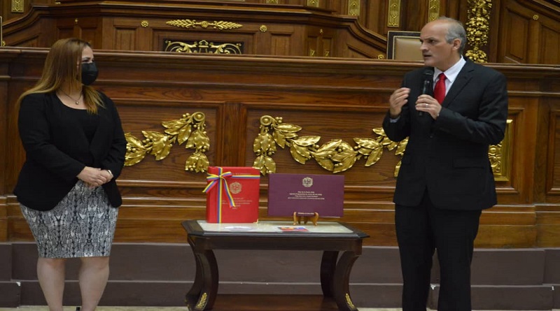 Gobierno entregó propuesta de presupuesto - noticiacn