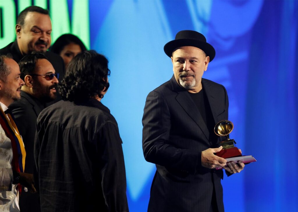 Rubén Blades gana Álbum del Año - noticiacn