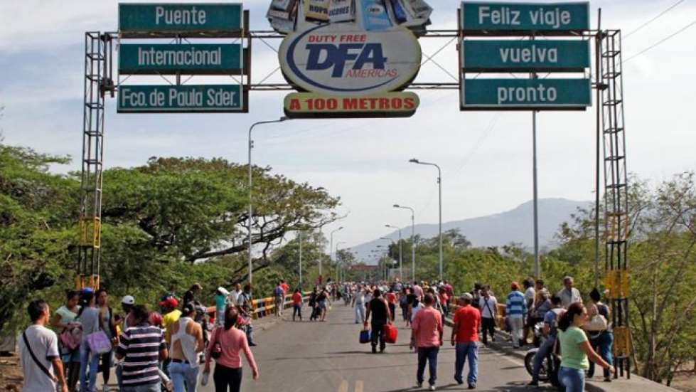 Paso peatonal Cúcuta y Ureña - ACN