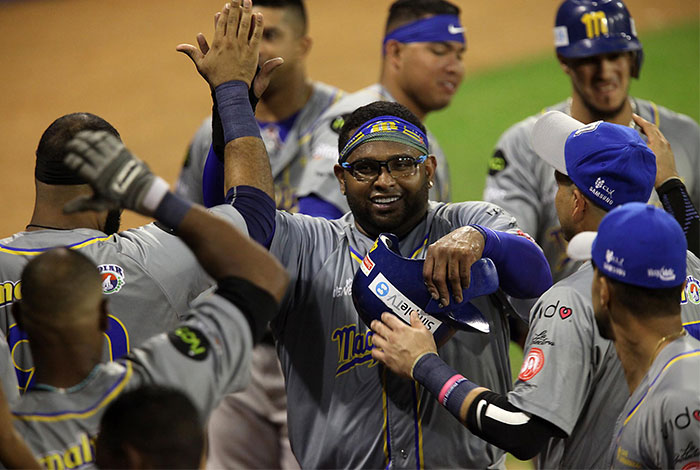 Magallanes vapuleó a Caracas - noticiacn