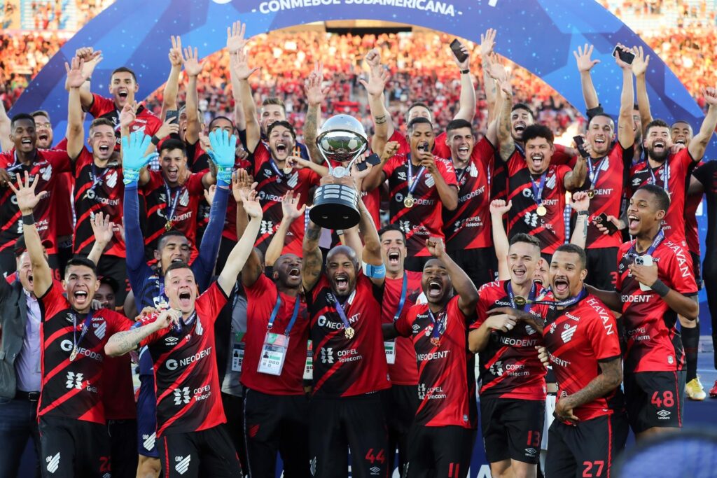 Paranaense conquistó la Copa Sudamericana - noticiacn