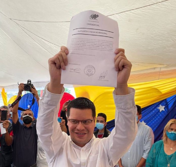 Julio Fuenmayor proclamado alcalde - noticiacn