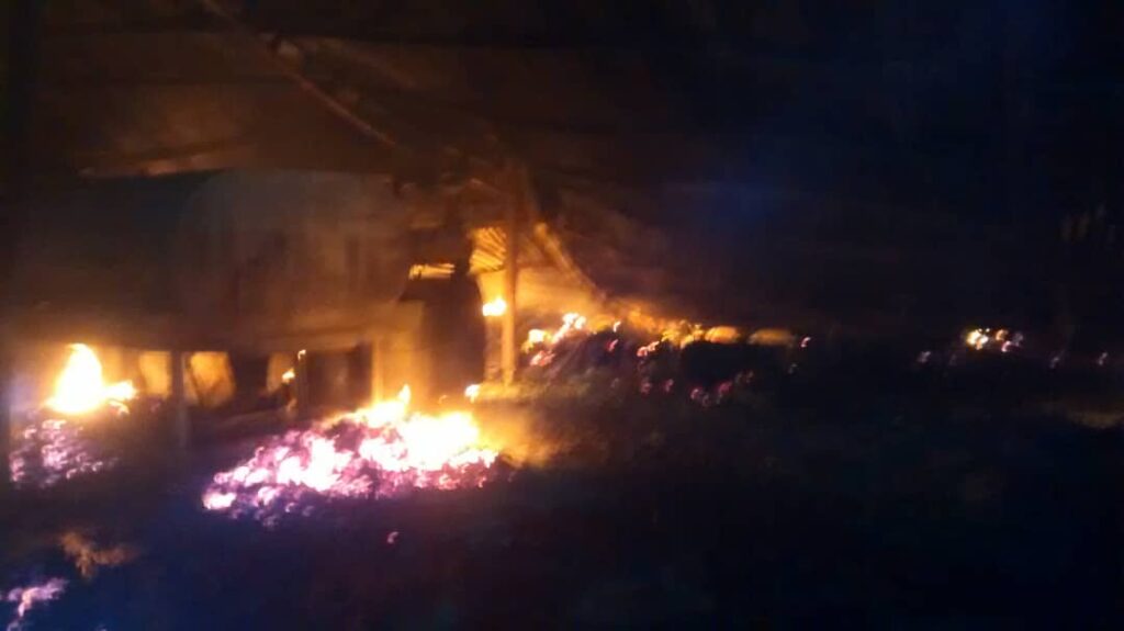 Reportaron incendio en galpón de Naguanagua - noticiacn