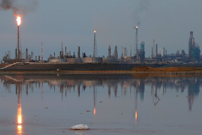 refinería amuay detuvo unidades- acn