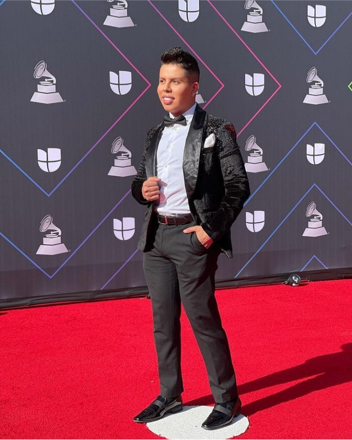 Yeison Cortes le da brillo a estrellas latinas - noticiacn