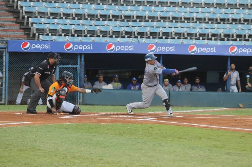 Zulia barrió a Navegantes del Magallanes - noticiacn
