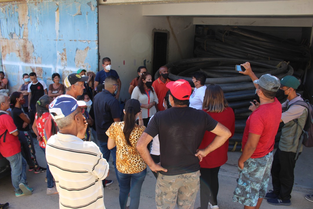 Inicio de obra de suministro de agua