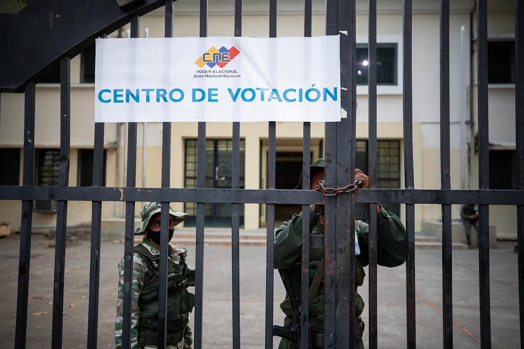 Cierran centros electorales en Barinas - noticiacn