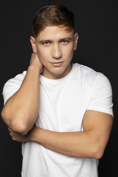 Javier Correia acróbata