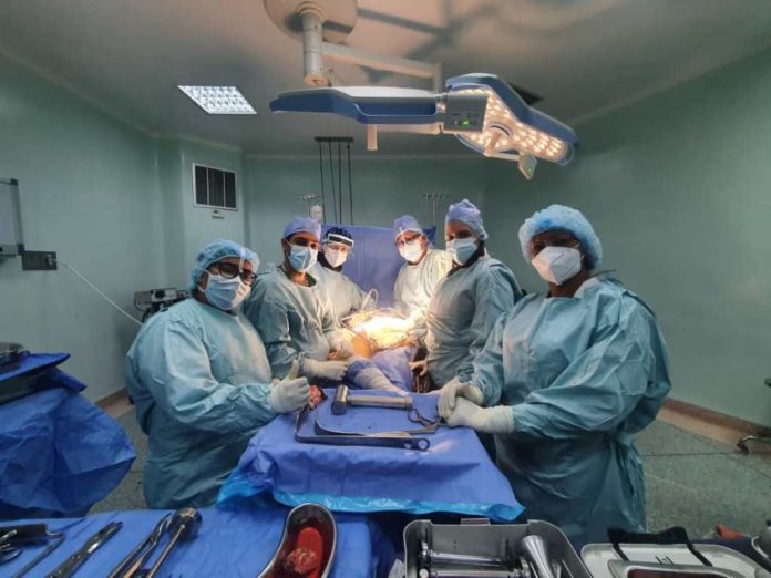 primera cirugía de cadera bilateral en Valencia-acn