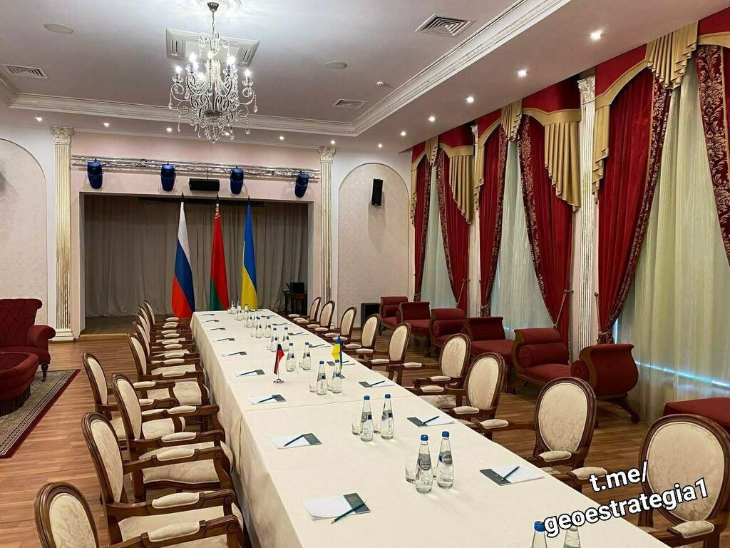 Delegación ucraniana llegó al lugar - noticiacn