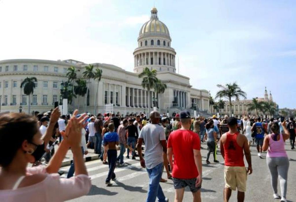 Condenan en Cuba a 127 personas - noticiacn