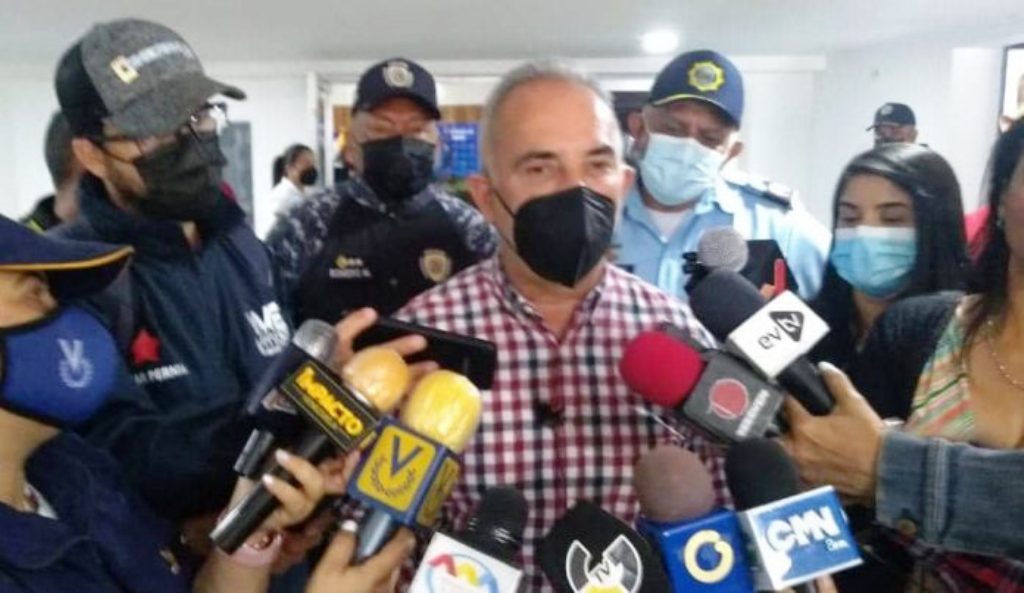 Padre Gustavo Roa denunció violación de DDHH - noticiacn
