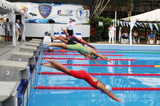 Alessandra Dávila Centroamericanos y del Caribe de Natación