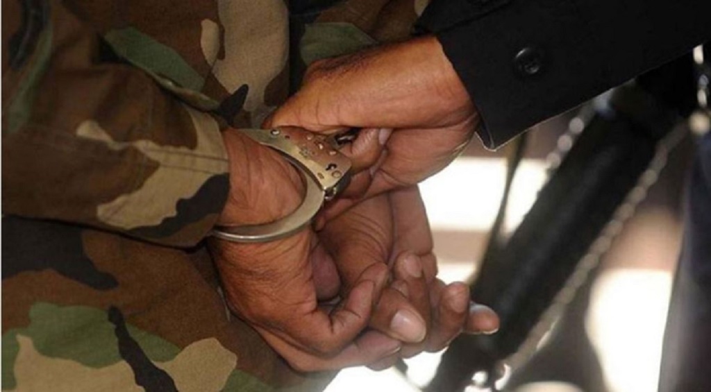Detienen a militar y dos civiles por tráfico de marihuana - noticiacn