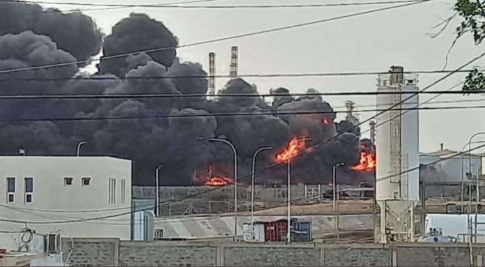 Incendio en Refinería Cardón-acn
