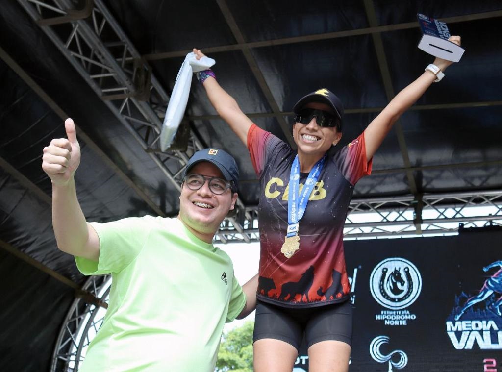 Winston Palma ganó Media Maratón  - noticiacn