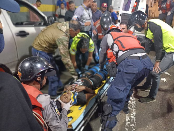 niña arrollada en Caracas-acn
