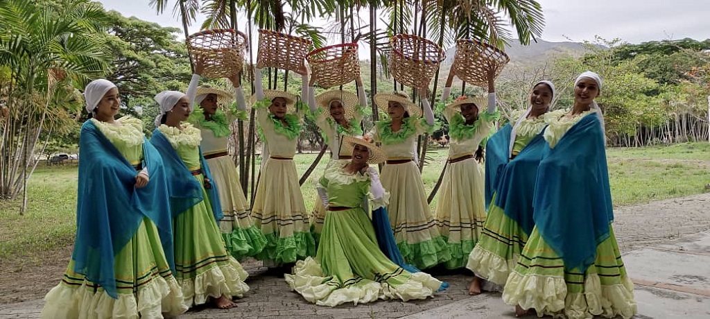 Danzas Nacionalistas Universidad de Carabobo - noticiacn