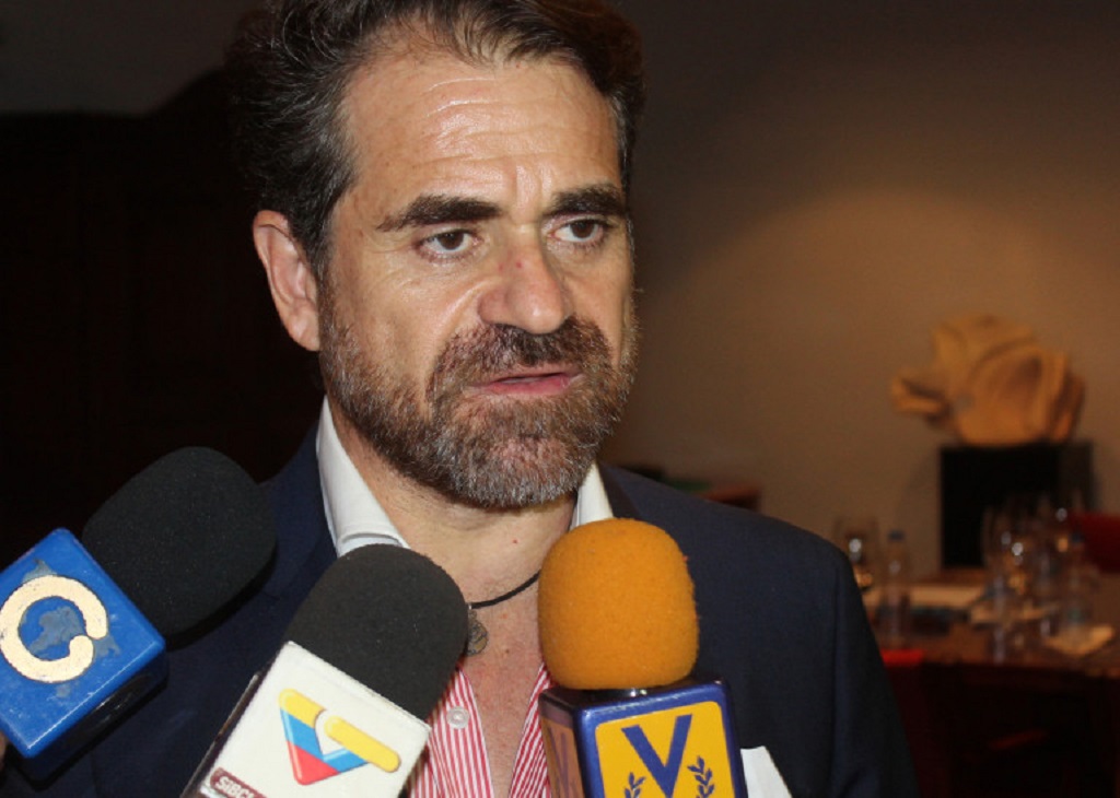 Lacava restringe paso por autopistas - noticiacn