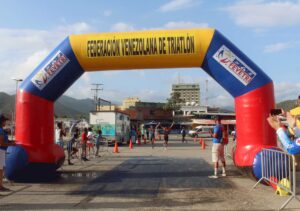 II Campeonato Nacional de Triatlón y Acuatlón en Puerto Cabello