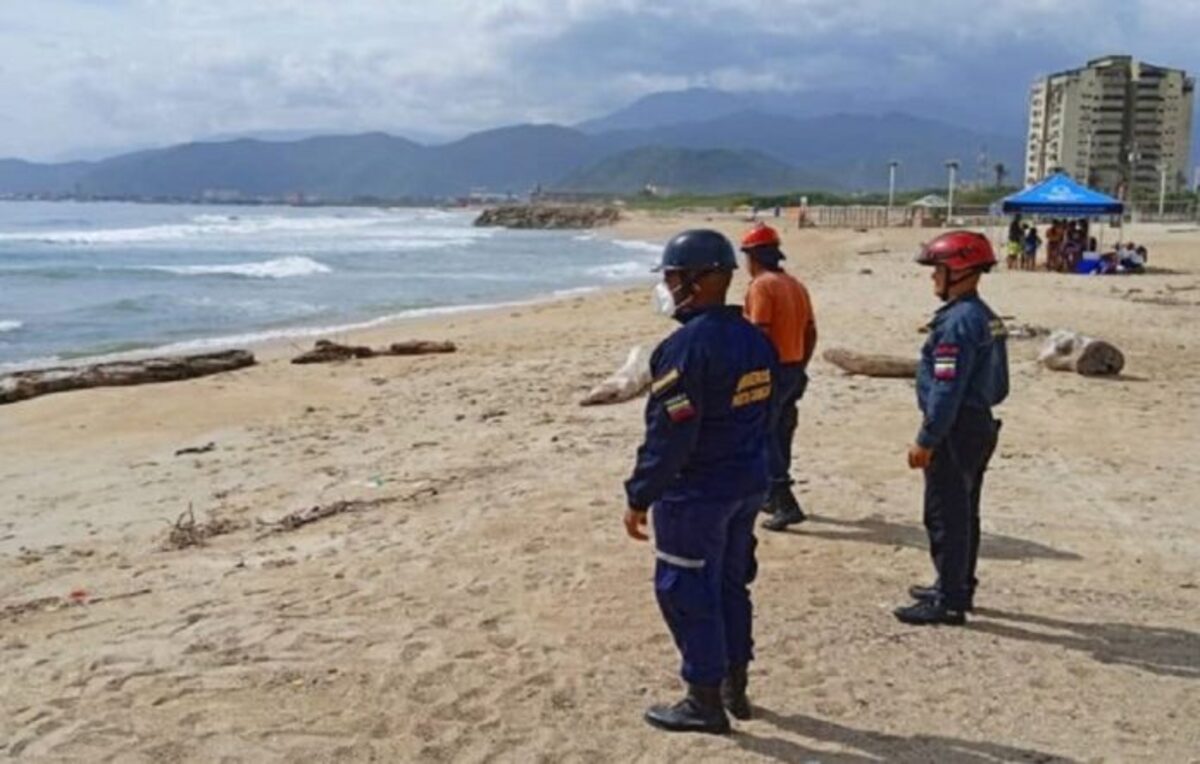 desaparecido en playa Cumboto - acn