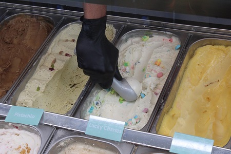 Bambola gelatería