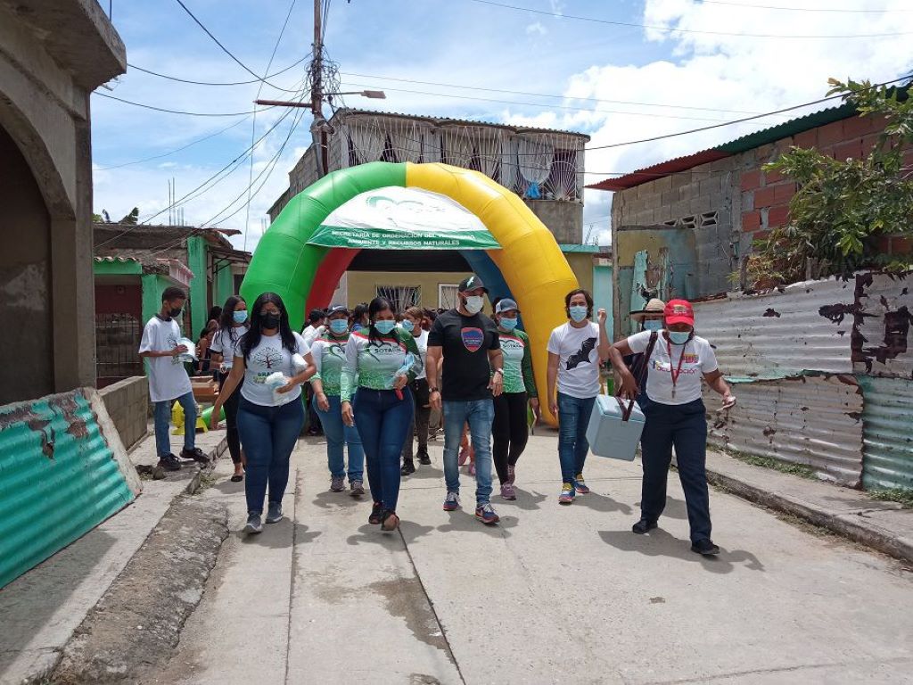 Primer abordaje socio-ambiental - noticiacn
