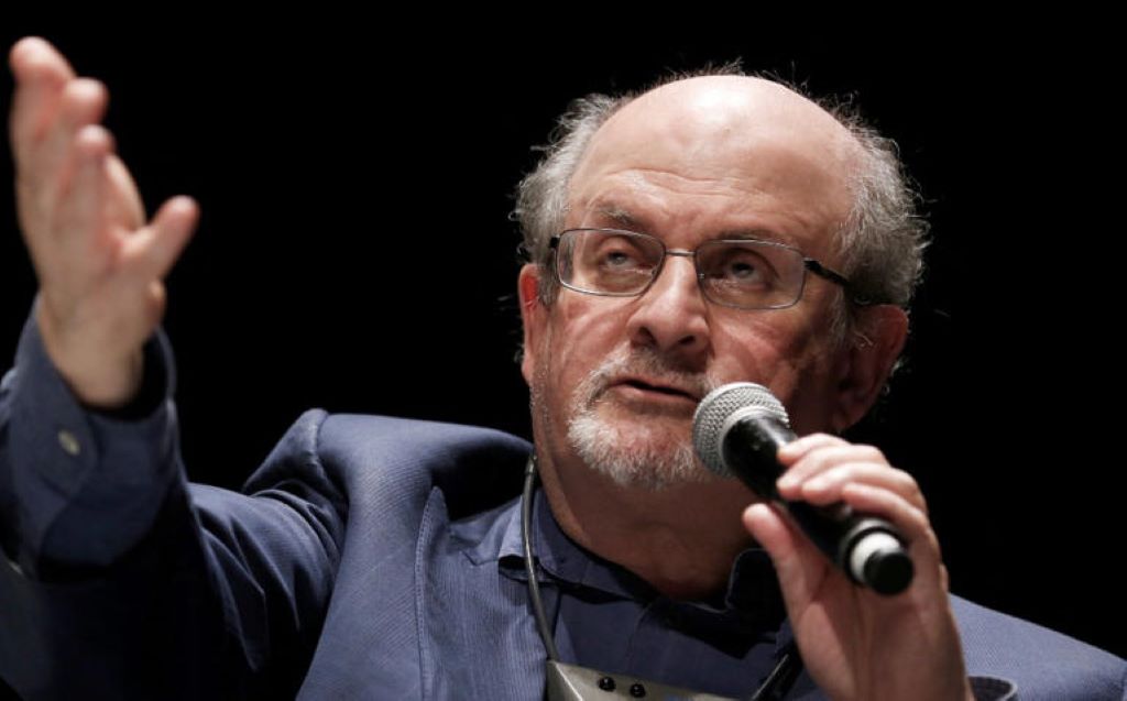 Salman Rushdie fue apuñalado - noticiacn