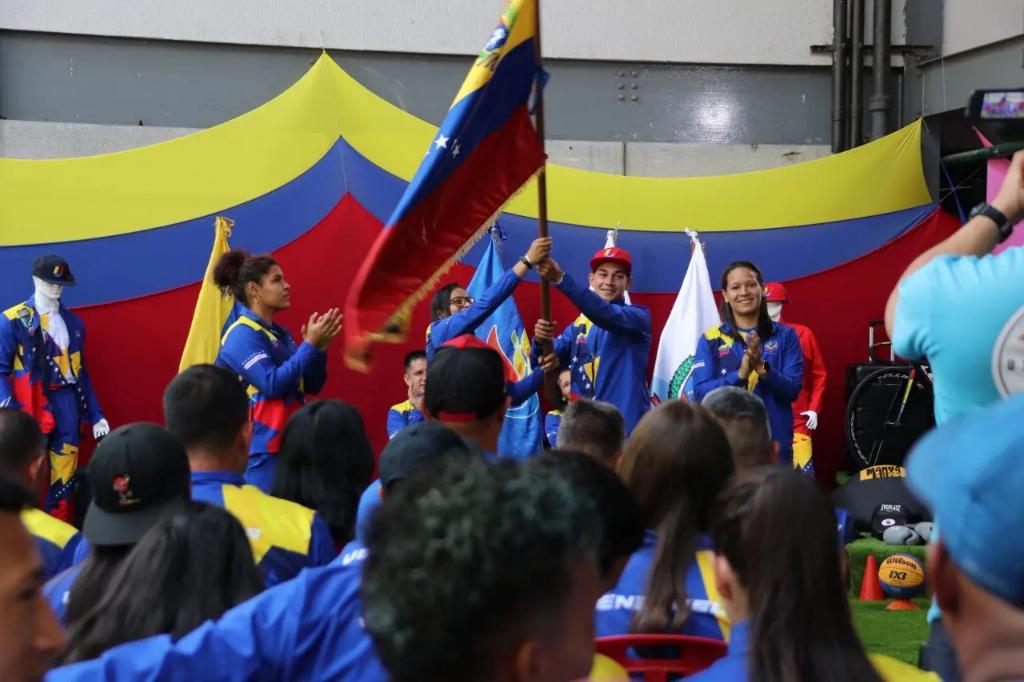 Orluis Aular y esgrima femenino abanderados de Venezuela para los Juegos Suramericanos - noticiacn