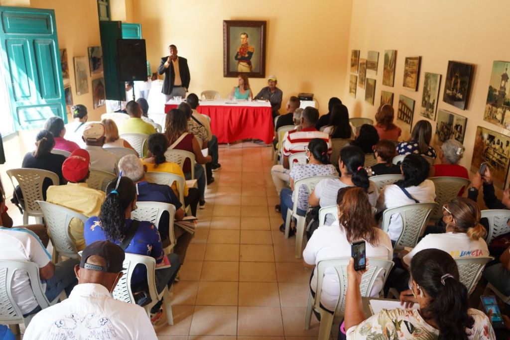 Alcaldía de Valencia certificó a líderes comunitarios - noticiacn