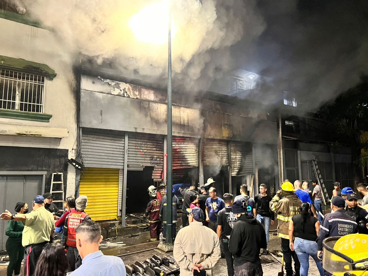 Incendio mercado El Cementerio