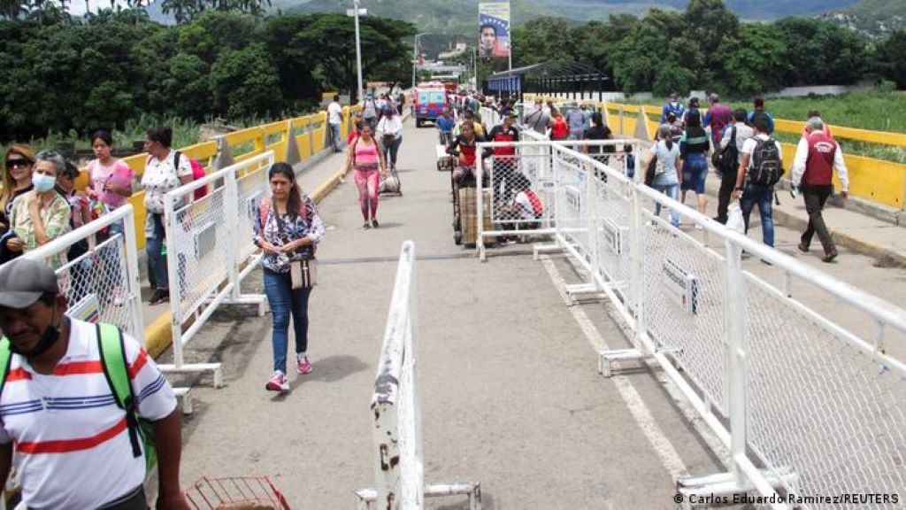 Presidentes anuncian que reabrirán la frontera - noticiacn