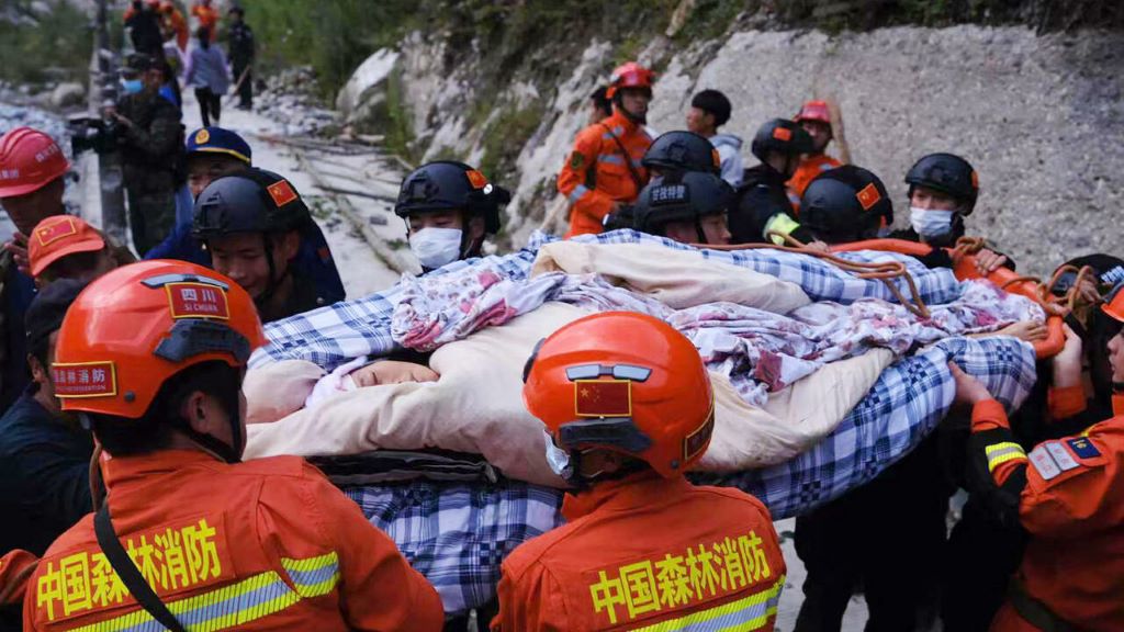 Asciende a 74 fallecidos por terremoto en China - noticiacn