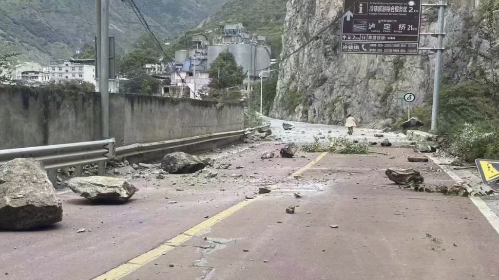 Casi 50 muertos en sismo - noticiacn
