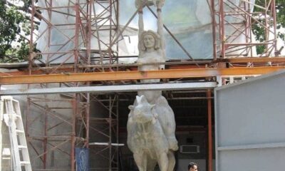 estatua de María Lionza UCV