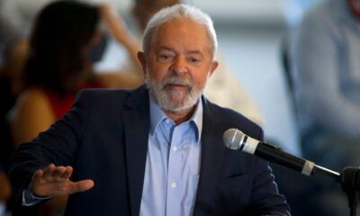 Lula da Silva mitad de los votos