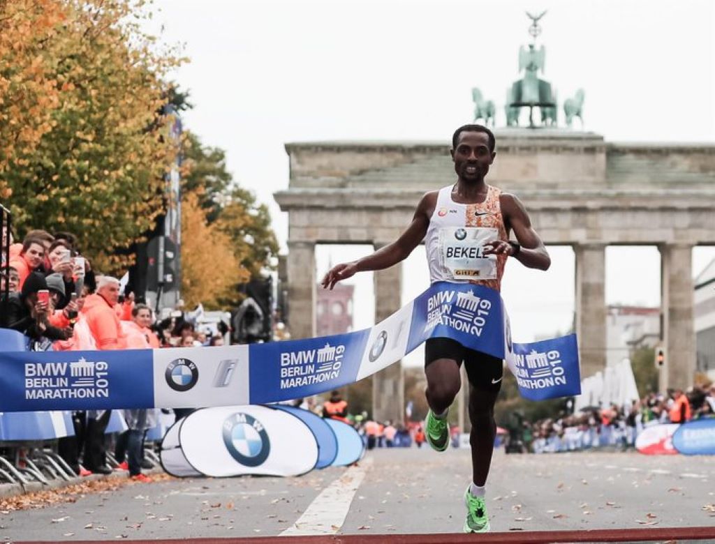Maratón de Londres reúne a más de 50.000 carredores - noticiacn