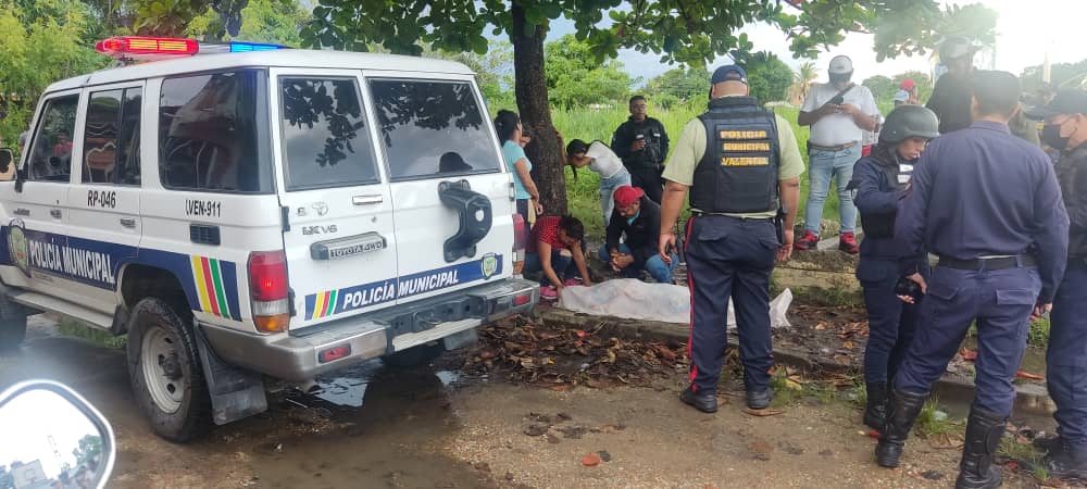 muere por impacto de rayo - acn