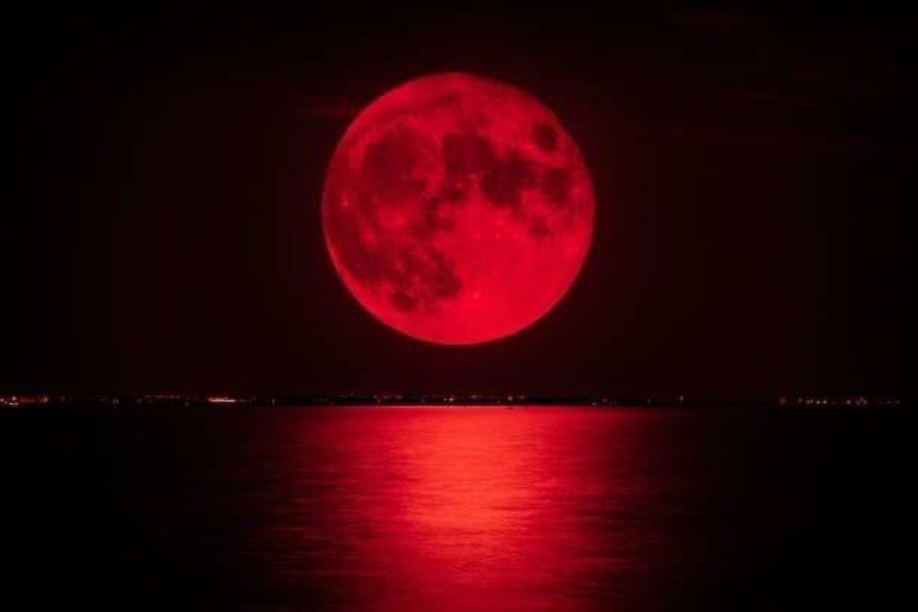 La Luna vuelve a eclipsarse - noticiacn